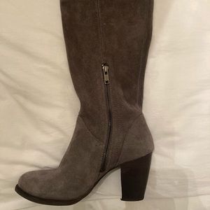 Ugg Ava Gray boot